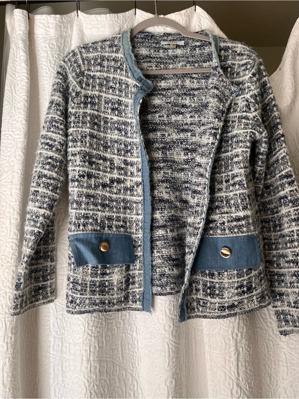 Sioni Navy and White Bouclé Knit Cardigan